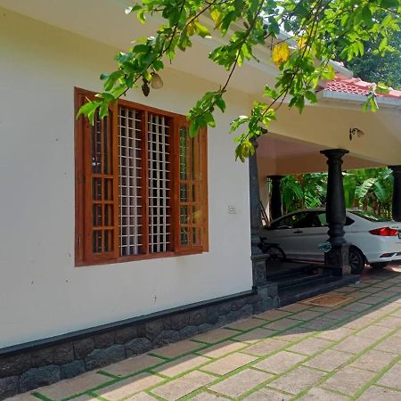 Sinai Homestay Alappuzha Exterior photo